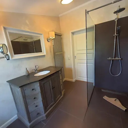 Schwalbe Apartment